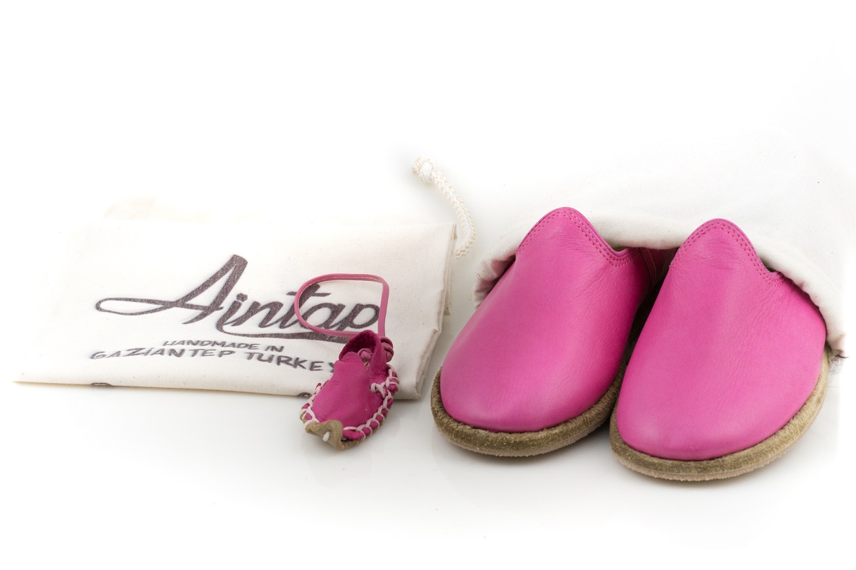 %100 Hakiki Deri Fuşya Kadın Klasik Gaziantep Yemeni