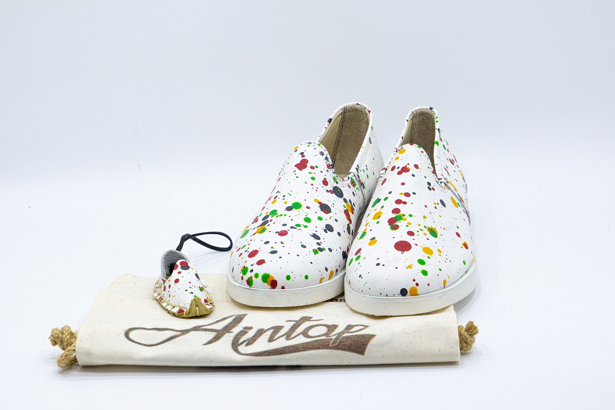 Eva Taban Püskürtme Beyaz Unisex Yemeni