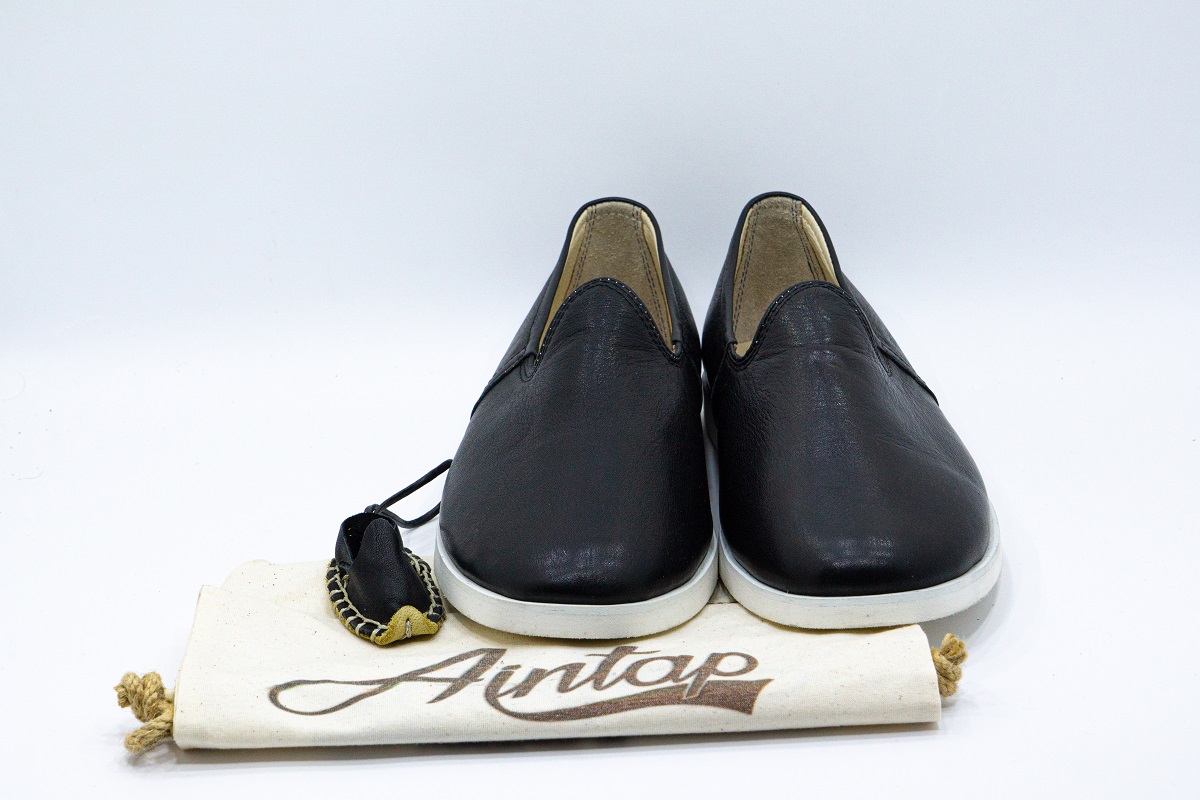 Eva Taban Siyah Unisex Yemeni