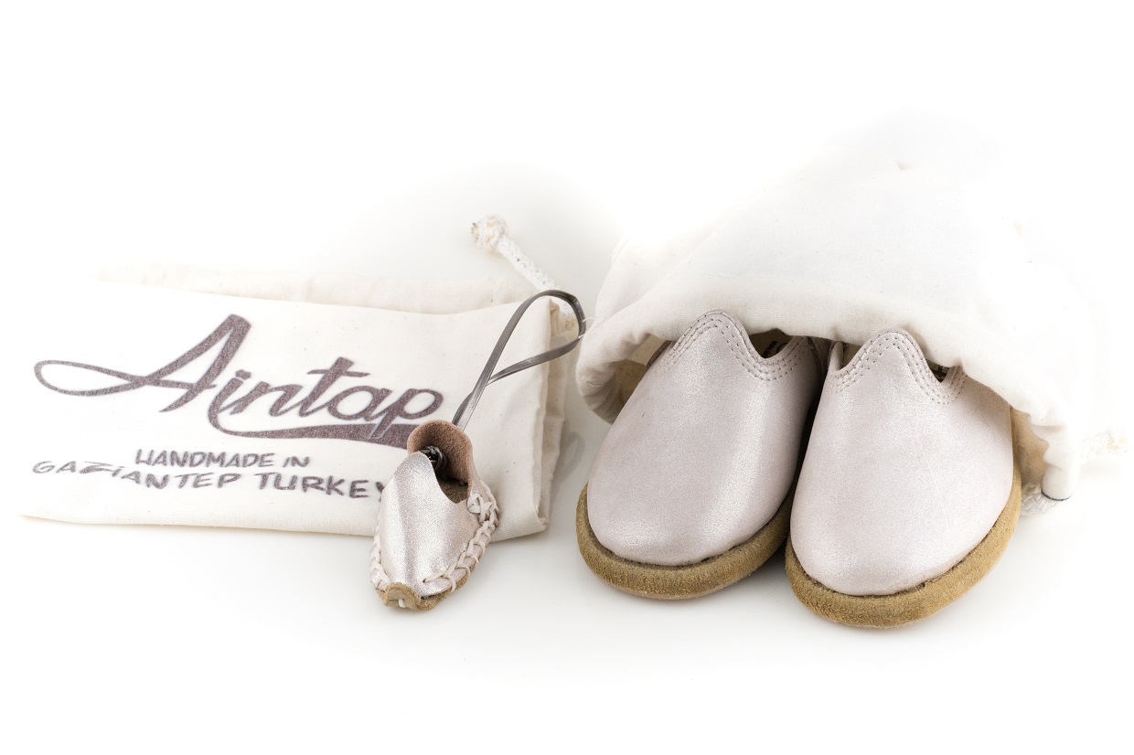 Açık Pembe Çocuk Yemeni